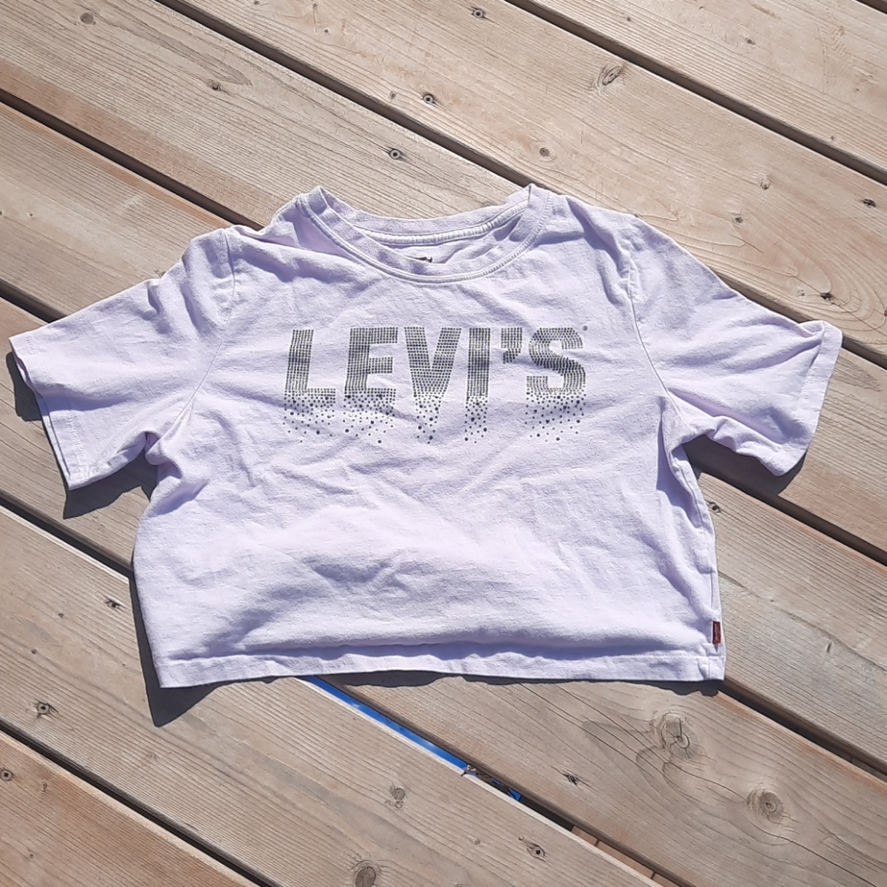 ✨️3/10$✨️Levi's tee
